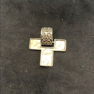 2/30 🧡 Silver tone 1/2 cross pendant